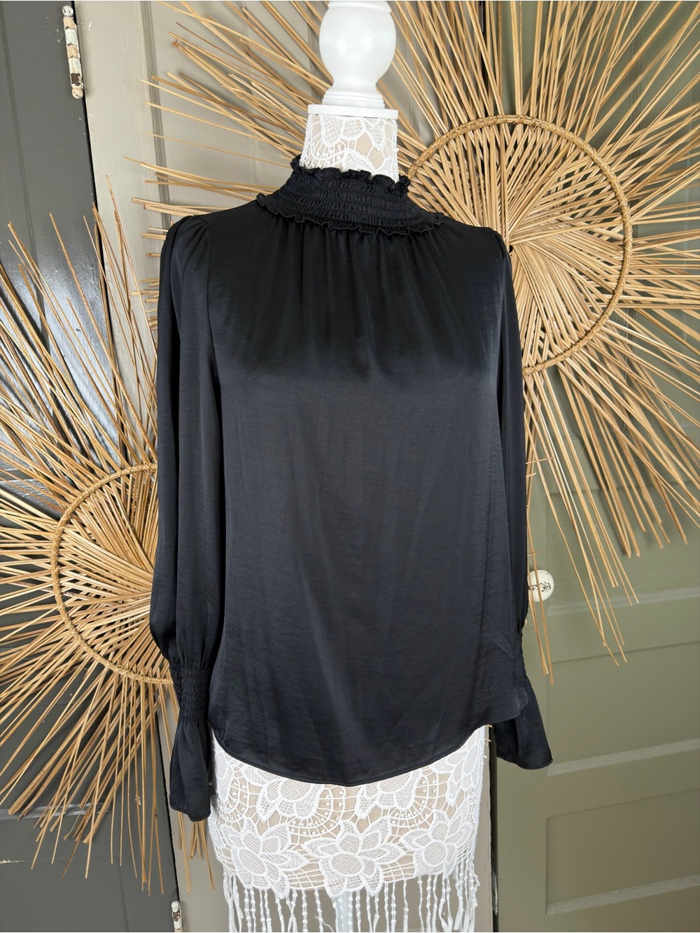 Worthington Black Silky Ruffled Smocked Pullover Top Blouse Womens Small